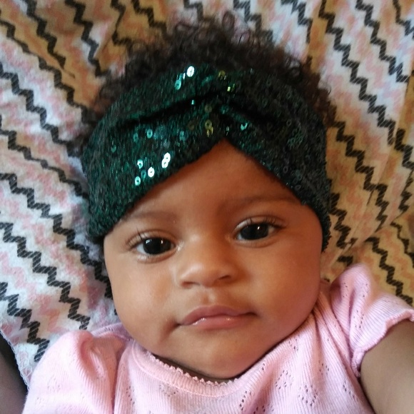 Handmade sequence turban headband - Picture 2 of 5